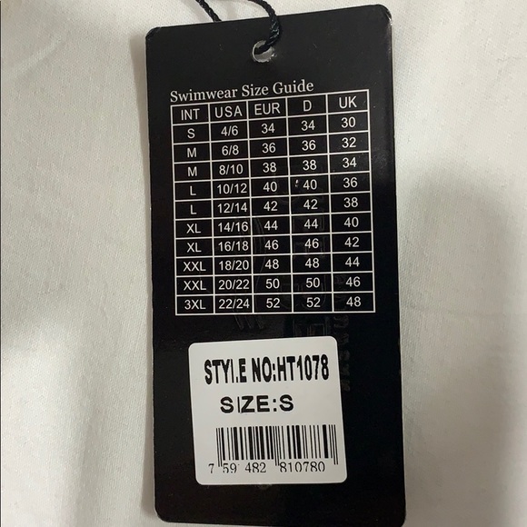 REE BEES Swimwear NWTS Top - Picture 6 of 6